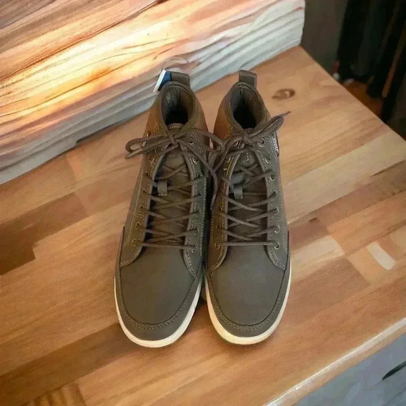 GH Bass & Co. NEW w Tags. Men's Brown Barstow WX B Casual.  Size 8M.  No Box - Picture 3 of 7